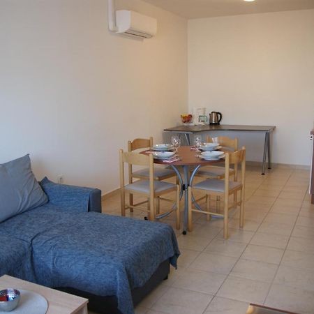Apartman Adriatic Пула Экстерьер фото