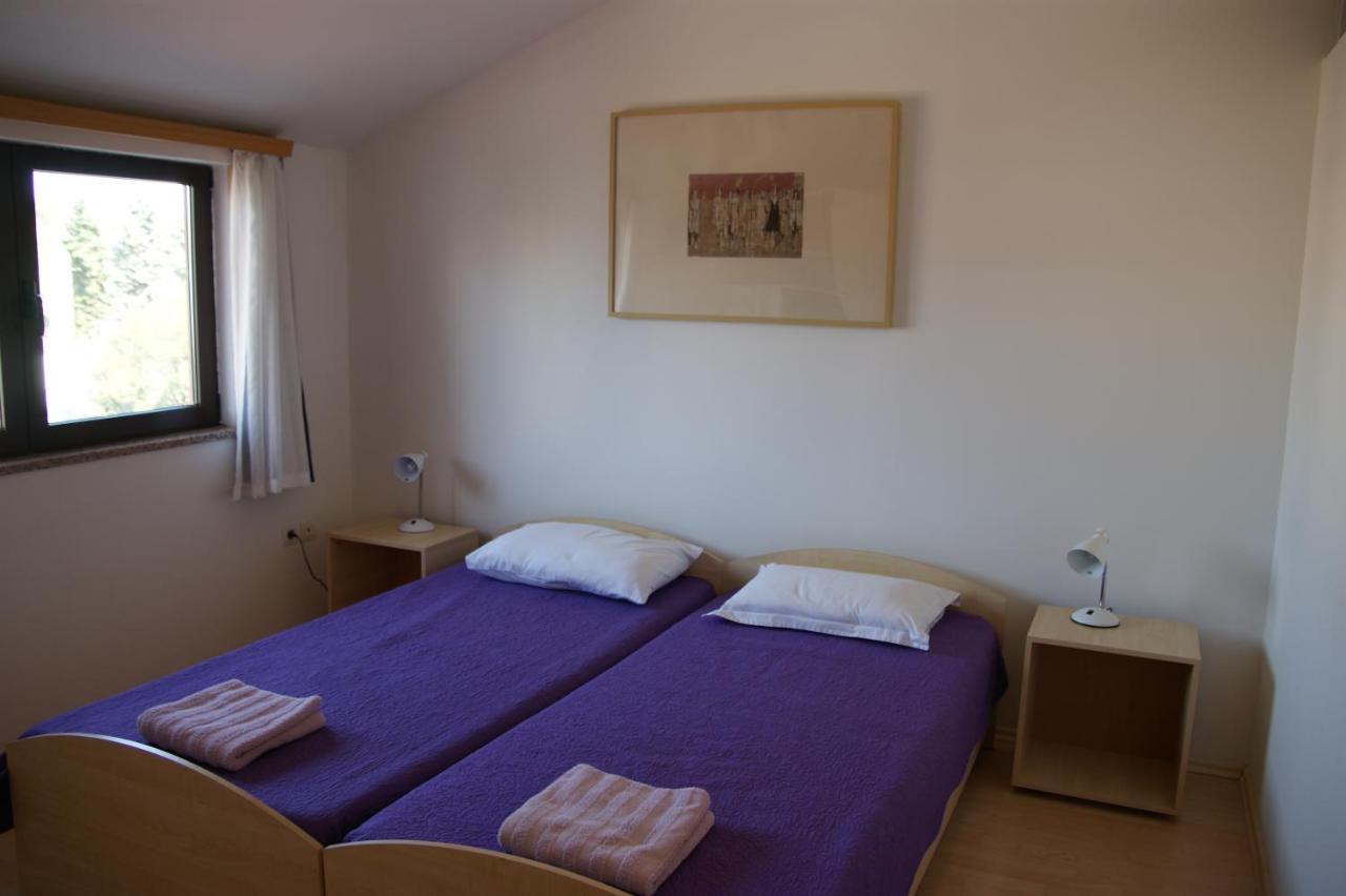 Apartman Adriatic Пула Экстерьер фото