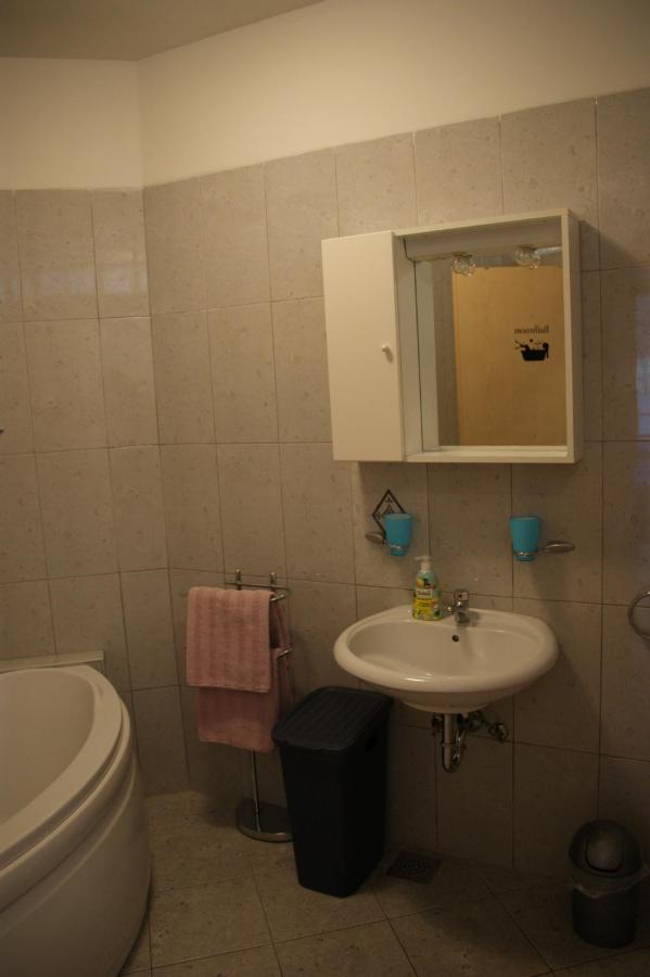 Apartman Adriatic Пула Экстерьер фото
