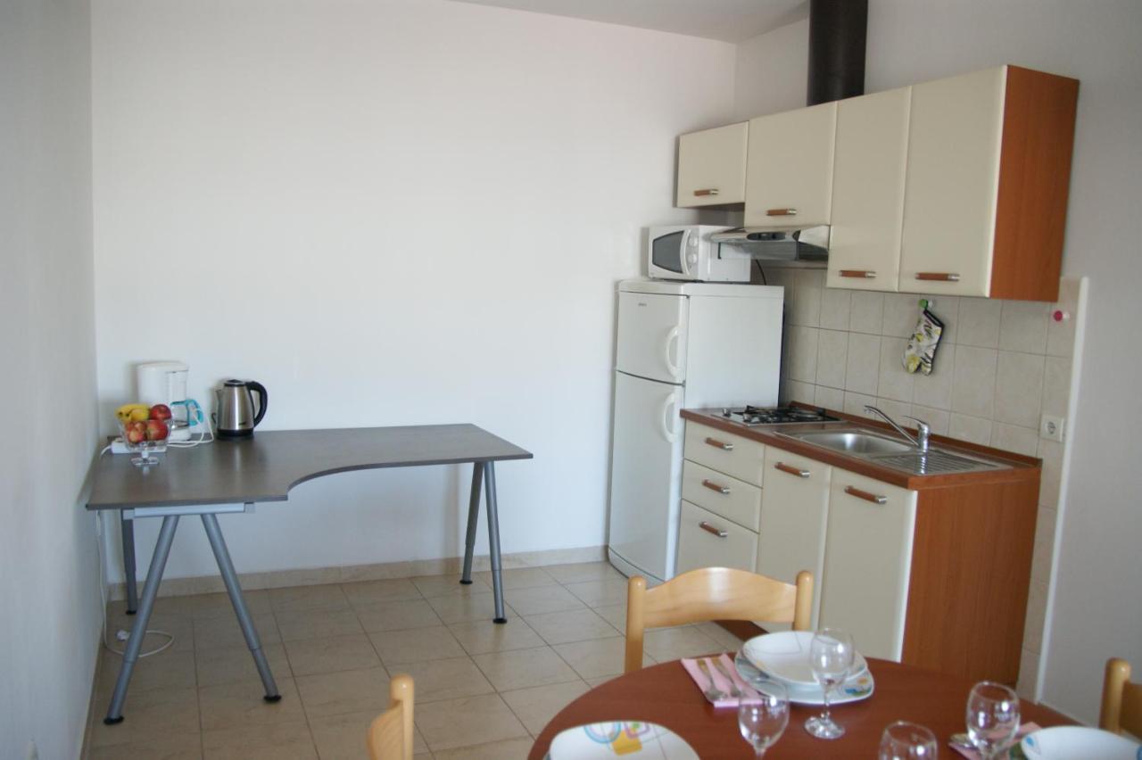 Apartman Adriatic Пула Экстерьер фото