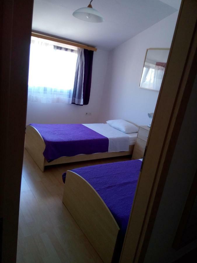 Apartman Adriatic Пула Экстерьер фото