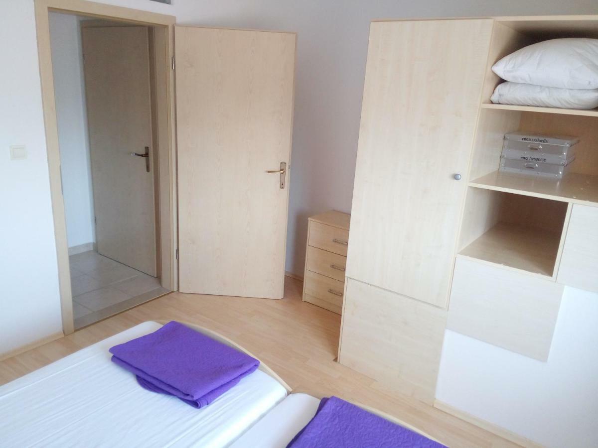 Apartman Adriatic Пула Экстерьер фото